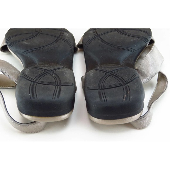 Madeline Sz 7 M Gray Ankle Strap Leather Women Sandals - Picture 7 of 8